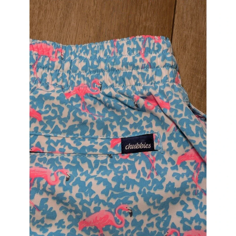 Chubbies Mens Blue Pink Flamingo Print Swim Trunks 5 Inch Inseam Medium M